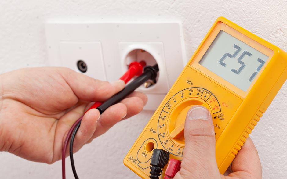 prix installation électrique maison Maurepas
